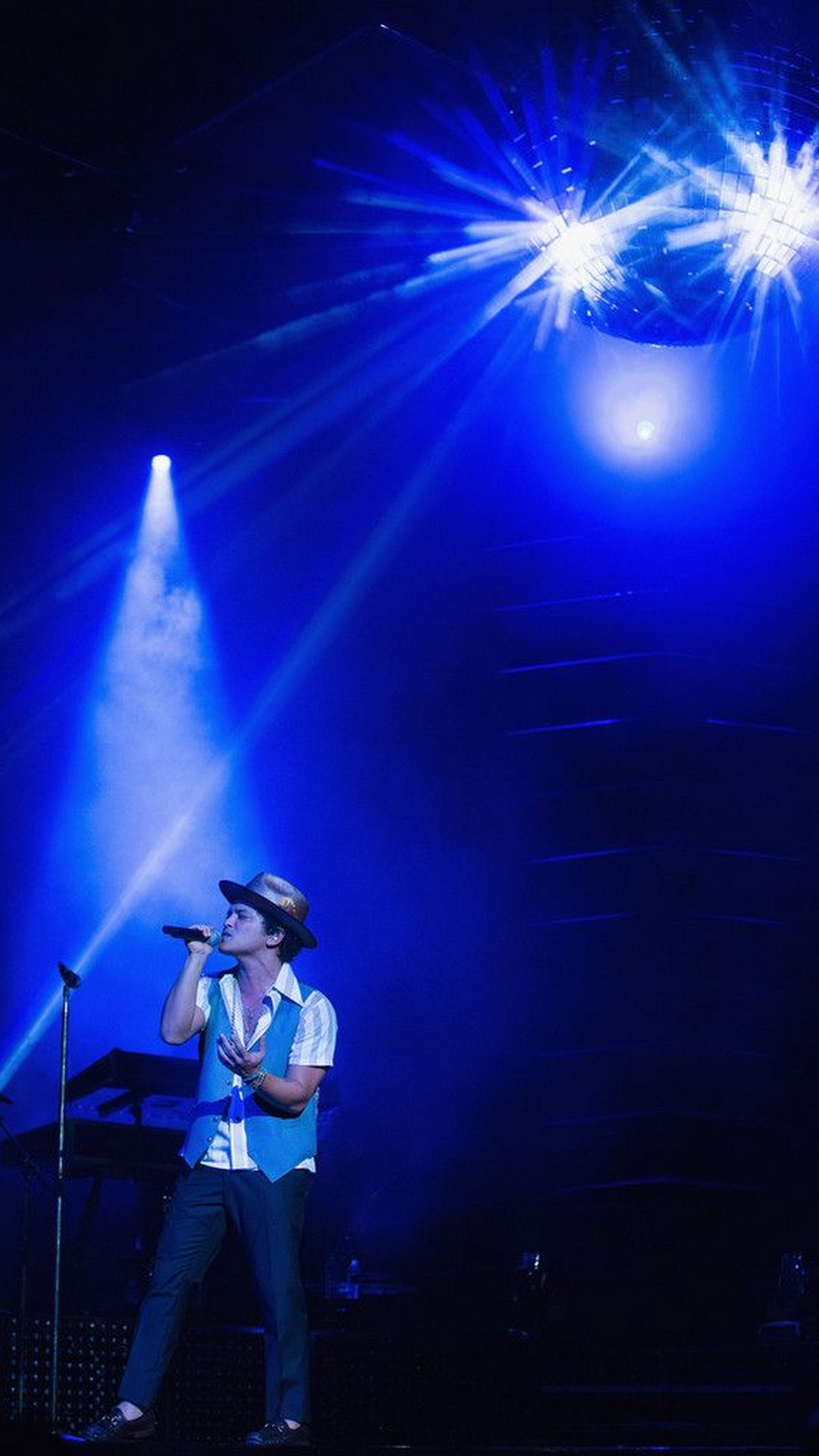 Bruno Mars Hat Concert iPhone Wallpaper resolution 1080x1920